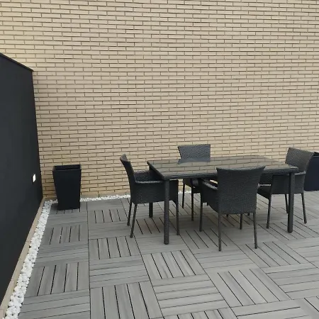 Apartment Atico Con Hidromasaje, Terraza Y Piscina En Ebrehogar Amposta
